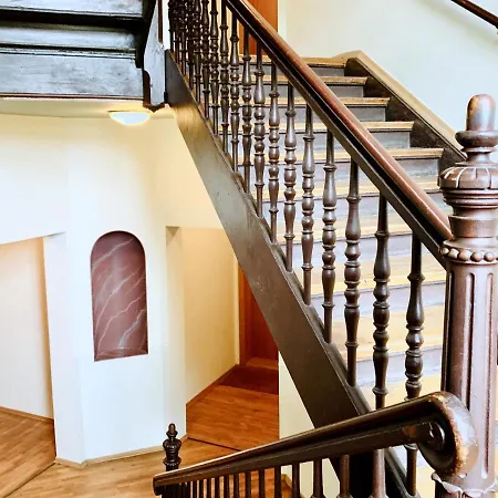 Am Puls Der Stadt - Ferienwohnung In Citynaehe! - 