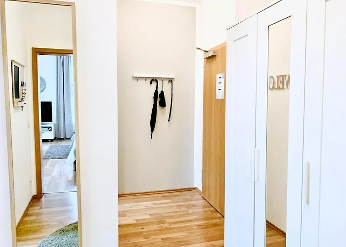 Am Puls Der Stadt - Ferienwohnung In Citynaehe! - \
